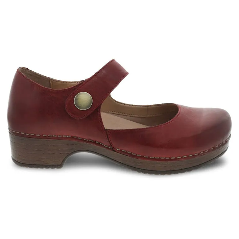 Beatrice Mary Jane Clog
