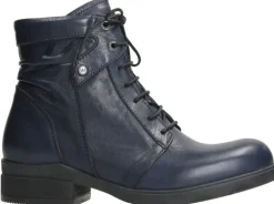 Center Boot