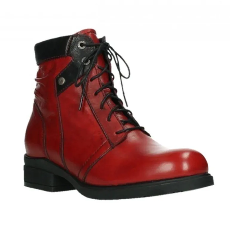 Center Boot