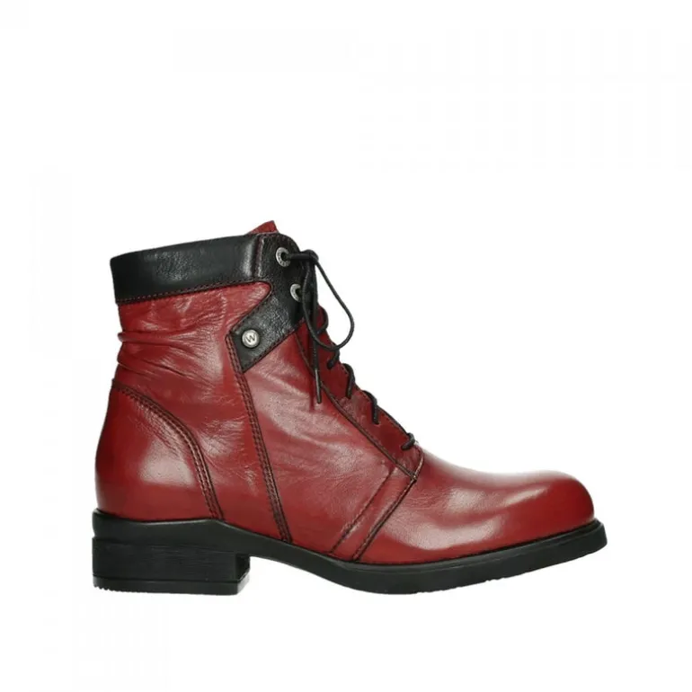 Center Boot