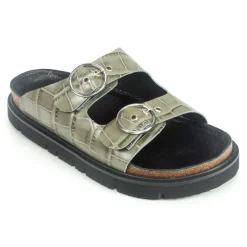 Circle Buckle Lowform Sandal