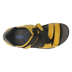 Desh Sandal
