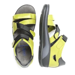 Desh Sandal