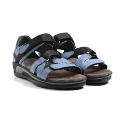 Desh Sandal