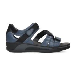 Desh Sandal