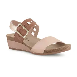 Dynasty Sandal (5052)
