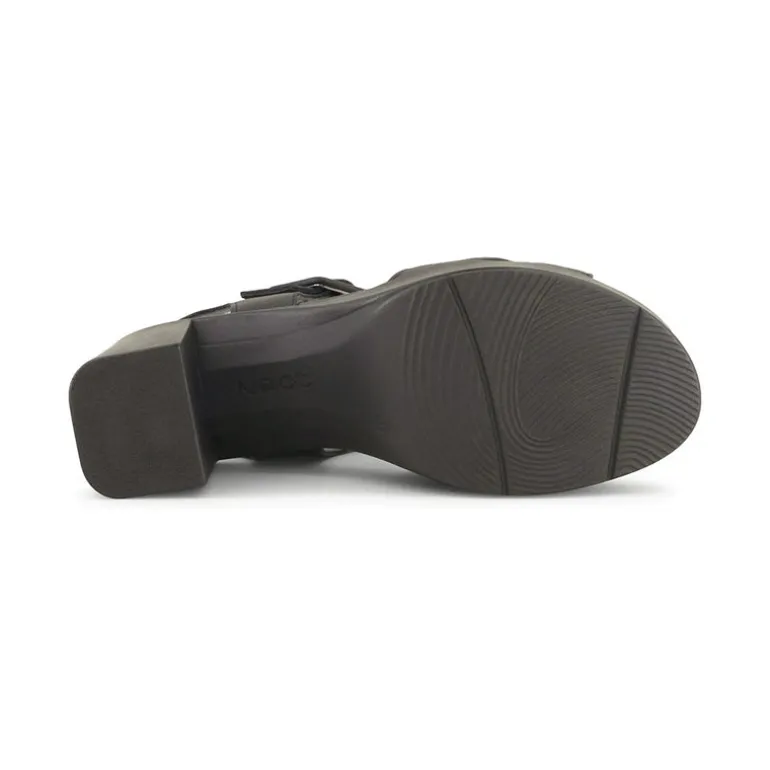 Elite Platform Sandal (123102)