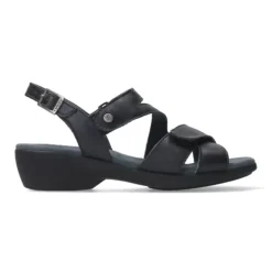 Fria Sandals