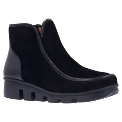 Hesper Bootie