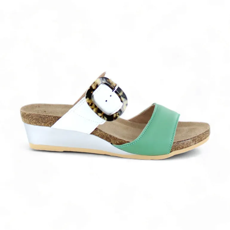 Kingdom Wedge Sandal (5054)