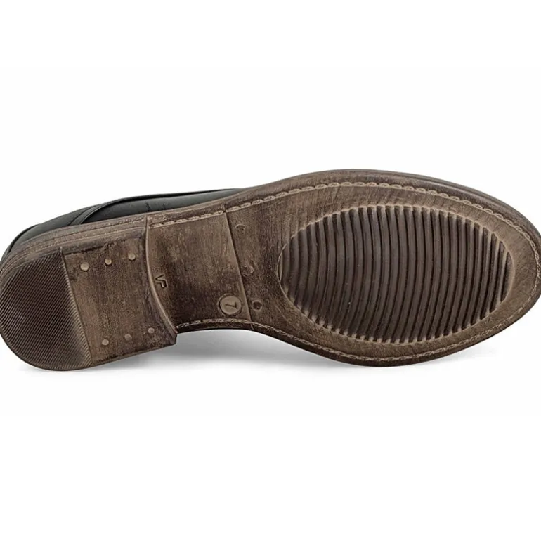 Letty Oxford