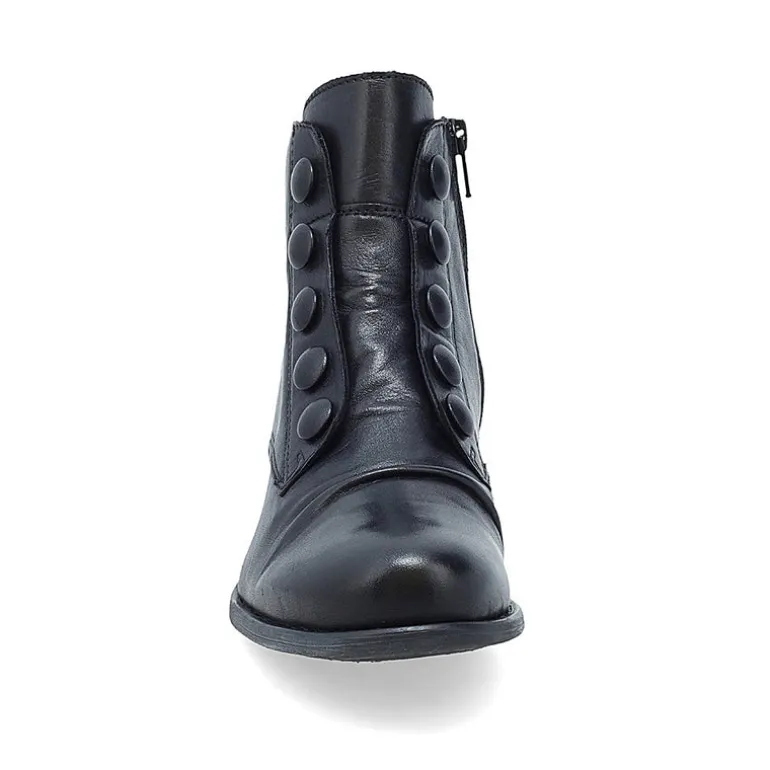 Louise Boot