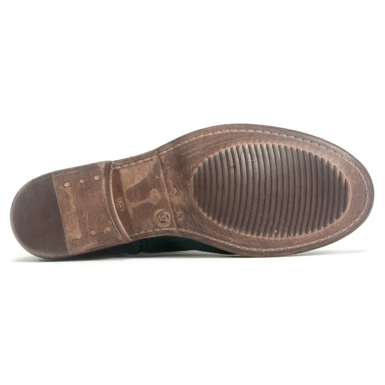 Louise Boot