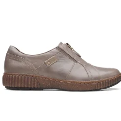 Magnolia Zip Shoe