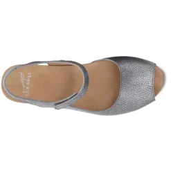 Marcy Wedge