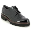 05.244 Patent Leather Lace Up