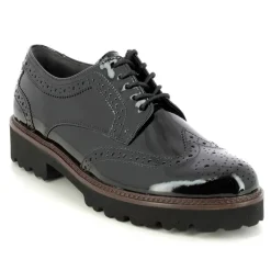 05.244 Patent Leather Lace Up