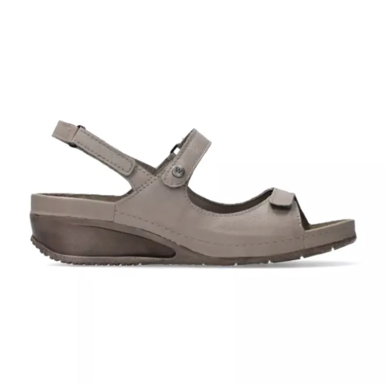 Pica Sandals