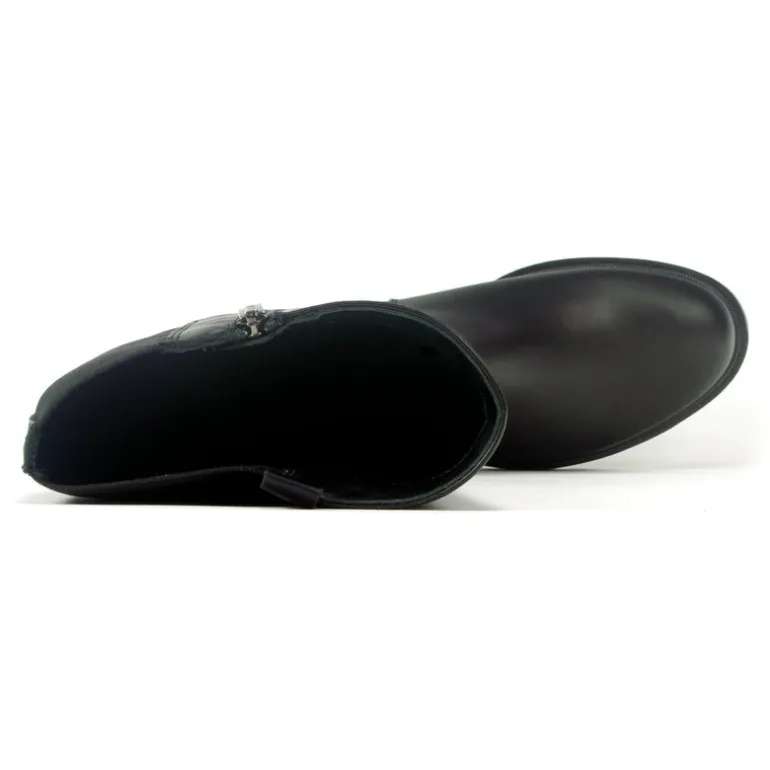 Saint Boot