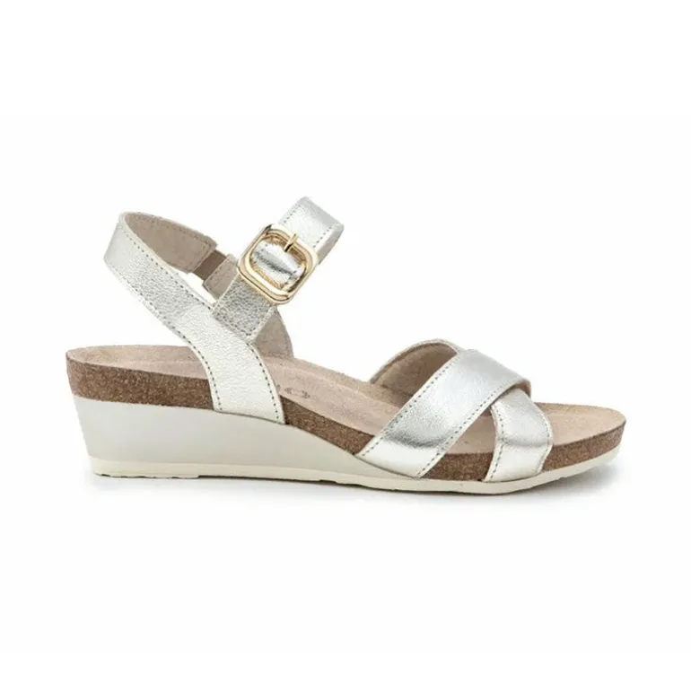 Throne Kitten Wedge (104121)