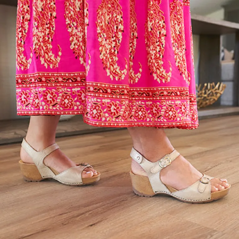 Tricia Sandal