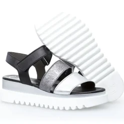 Triple Strap Sandal 24610